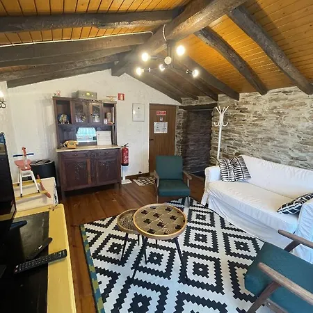 Casa Da Esculca * Coja