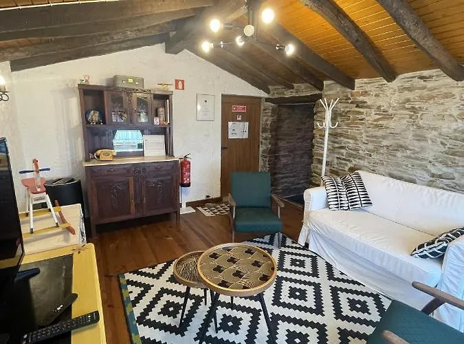 Casa Da Esculca * Coja